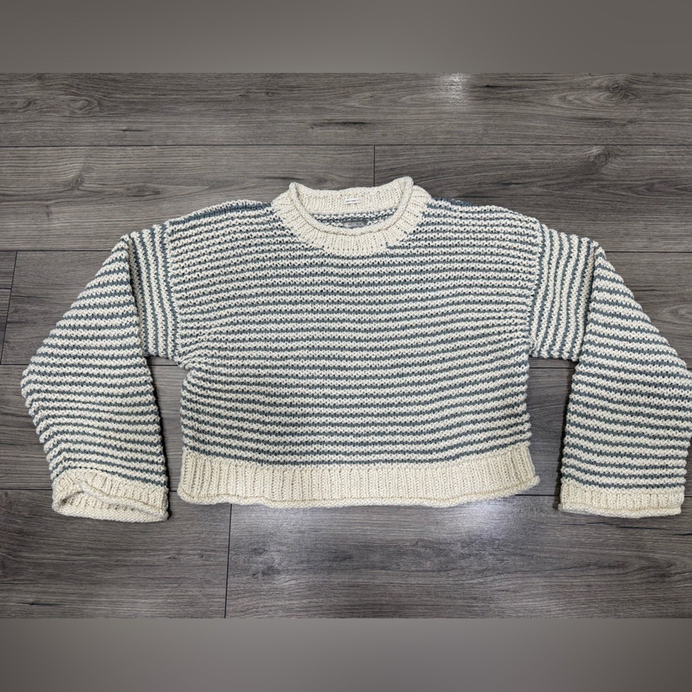 NWOT MOTHER The Cotton Bell Sleeve Roll Sweater SZ Medium DID YOU MAKE THAT